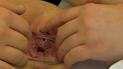 - hot asian Schritt-Tochter bietet footjob kostenlose private fickfilme