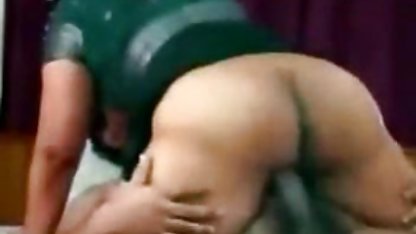 Busty jasmine liebt einen schwarzen Schwanz frauen fickfilme